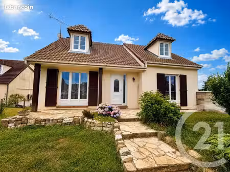 maison 6 pièces 123 m²