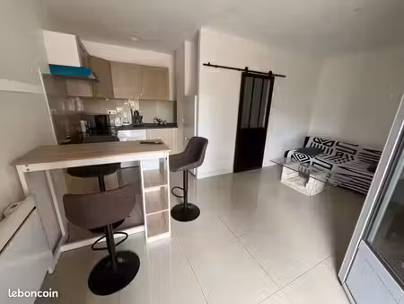 appartement 2 pièces dans le parc de maisons laffitte