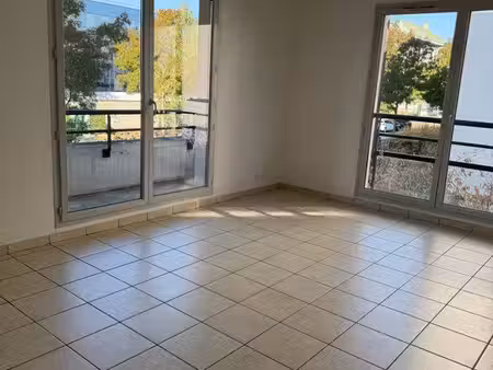 appartement à louer 66m