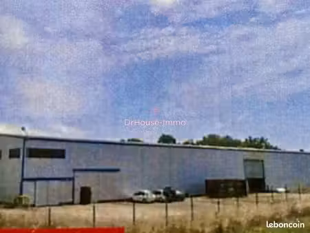 entrepôt 1700 m² tancarville