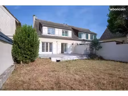 location maison 87m2 epône