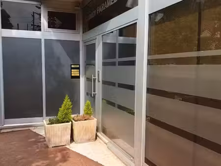 location pièce meublée dans cabinet paramédical
