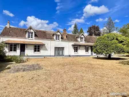propriété 9 pièces 216 m²