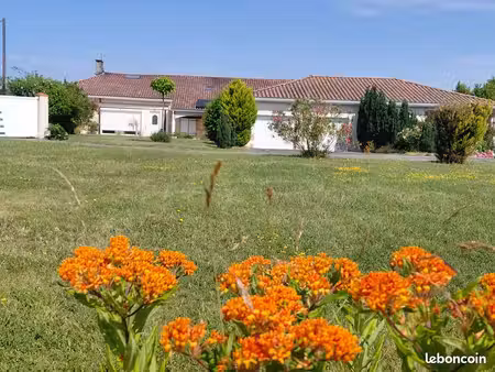 propriété 293 m² + dépendance – 8 chambres avec salle d'eau et wc – 2.8 ha – idéal famille