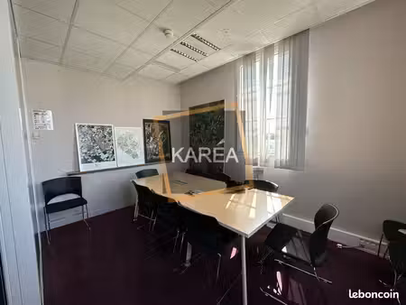 bureaux 141 m² chessy