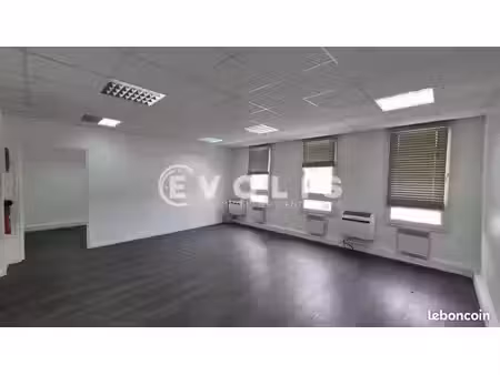 bureaux 41 m²