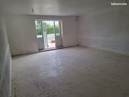 local commercial 80m² + terrasse 35m² - sulignat 01400 la mitaine - d2 - parking 6 pl - 75