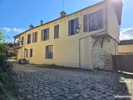 studio 1 pièce 13 m²