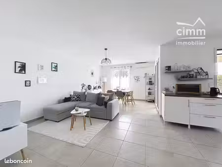 appartement 3 pièces 83 m²