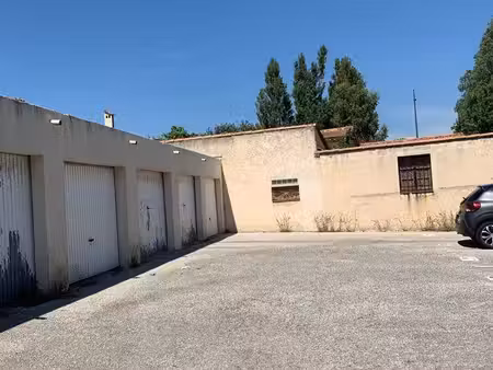 garage