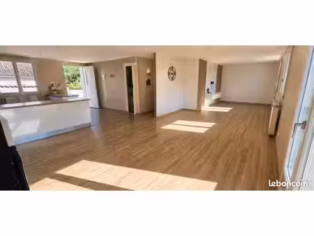 ? maison individuelle rénovée 114 m² – 3 chambres – terrain 784 m²