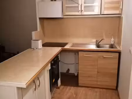 ? le luc – appartement meublé 27 m²– centre-ville