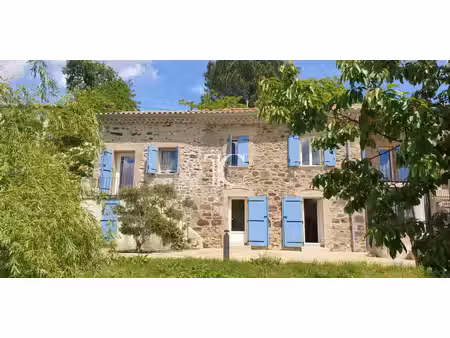 maison de charme entièrement restaurée avec goût  alliant authenticité et prestations de..