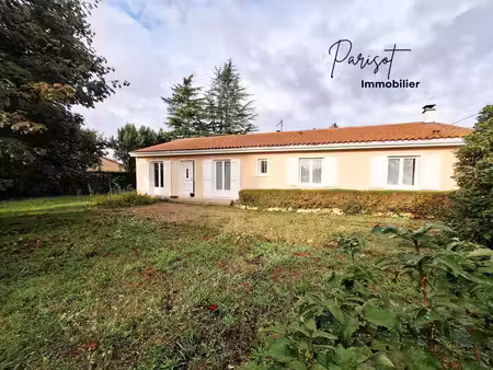 maison de plain-pied 4 chambres – beau terrain arboré de 1 300 m²  sans vis-à-vis
