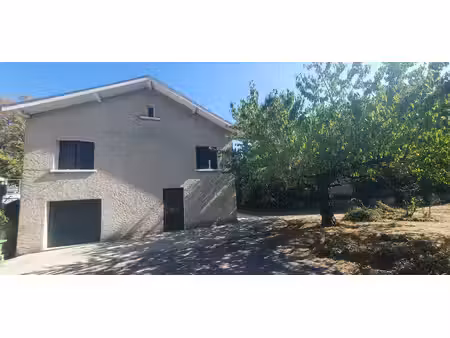 location appartement t4 dans villa à corenc près de grenoble