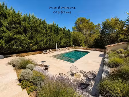 propriété à vendre oppede 8 pièce(s) 208m2 1 080 000€