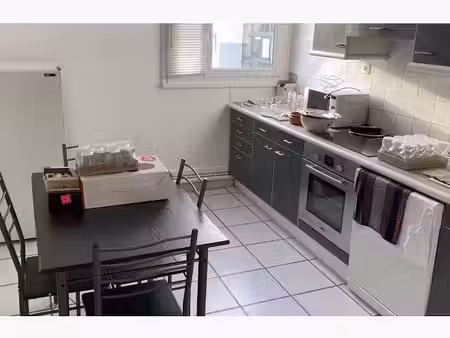 location meublée appartement 5 pièces 111 m² à bordeaux (33000)  577 €