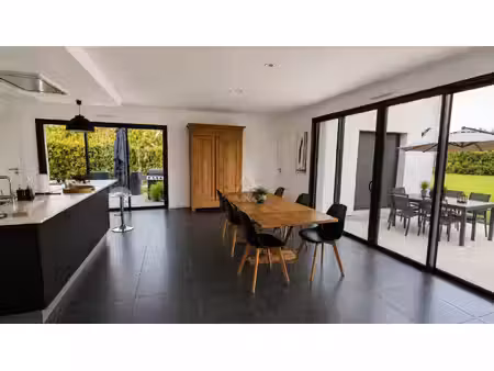 vente maison feneu  251m² 10 pièces 755 550€ avec garage