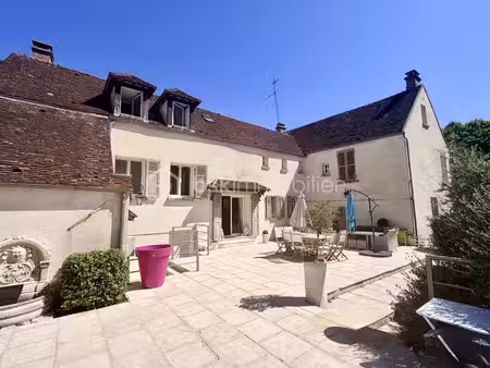 propriété de 298 m² à pommeuse
