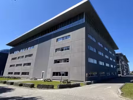 bureaux àpd 250m²