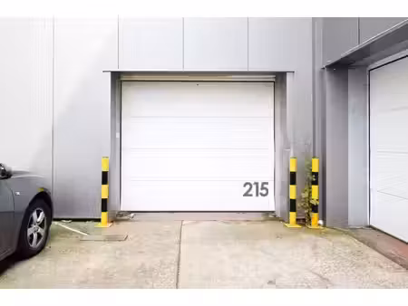 garage – espace de stockage – atelier de 50 m² à kruibeke