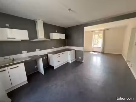 immeuble 145 m² aixe sur vienne