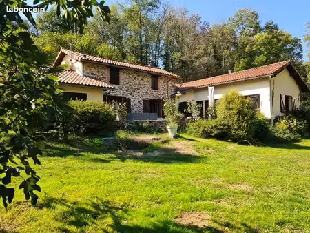 moulin 5 pièces 146 m²