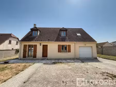 pavillon 7 pièces 119 m²