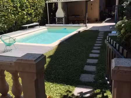 rez de villa- 4 pièces - 85 m2