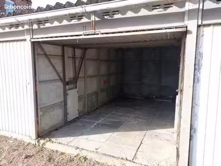 location garage hirson