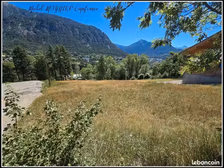 terrain 1 775 m² briancon