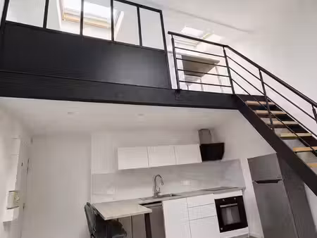 t1 bis meublé entièrement rénové avec mezzanine + bureau - bordeaux victoire