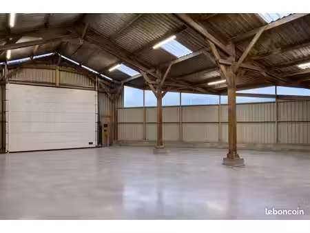 hangar local entrepot