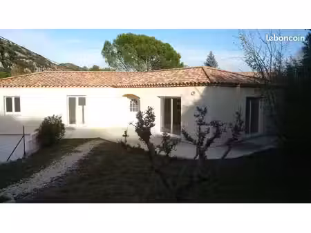 villa 120m² sur terrain de 900m² au calme