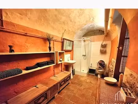 bel appartement atypique dans l'ancien