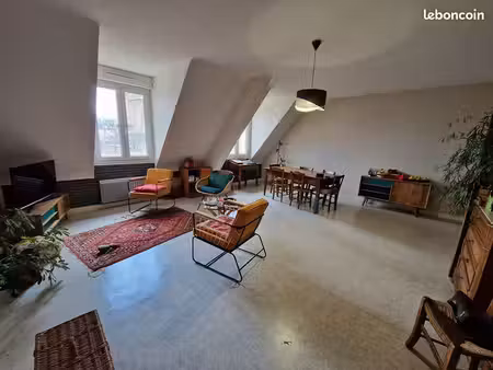 appartement 2 pièces 64 m²