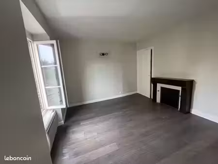appartement proche centre ville avec parking