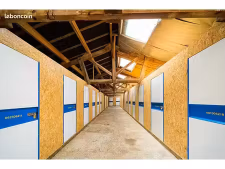 pré-réservation - box de stockage sécurisés 8m²  10m² et 15m² - romans-sur-isère
