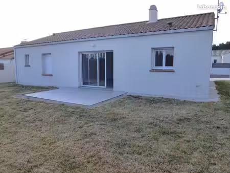 maison le poire sur vie