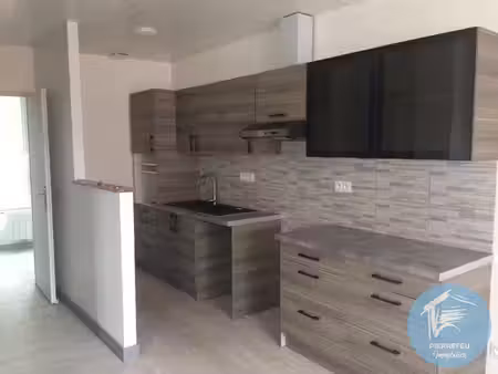 thizy les bourgs- appartement duplex 82.28 m2