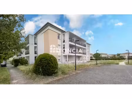 appartement t3 en rdc avec place de parking