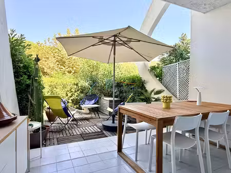 la grande motte - couchant - studio cabine en rez de jardin