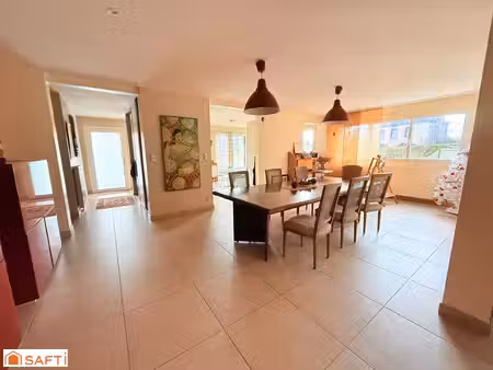 splendide demeure de 364 m2 sur terrain de 902 m2 a reguiny