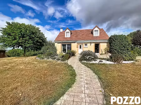 maison - 5 pièces - 3 chambres - sous-sol - 110m² - jardin 2727 m² - saint georges montcoq