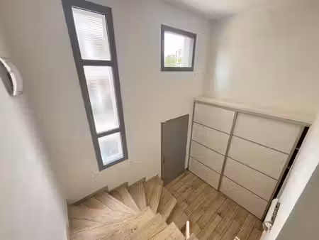 maison 115 m2 3 chambres proche de la place danton avec garage et jardin.