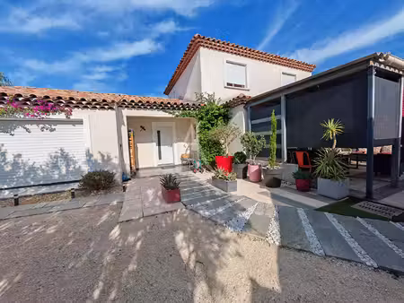 villa la crau 6 pièce(s) 145 m2