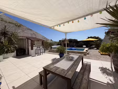 maison vigneronne avec piscine à sallèles d'aude (11590)