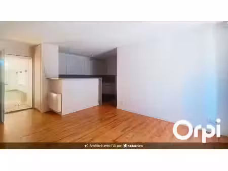location appartement 3 pièces 57.05 m² à saint-flour (15100)  560 €