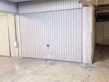 location parking 15 m² à toulouse (31000)  154 €