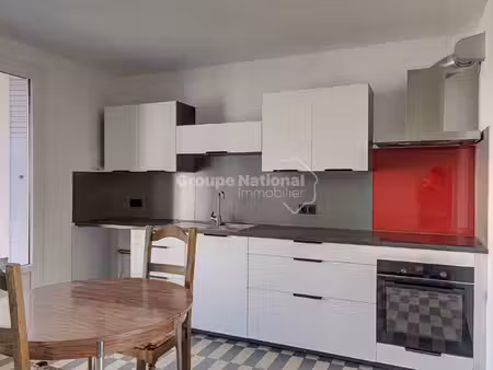 appartement de type 4 de 84.03 m² sur berre l'étang